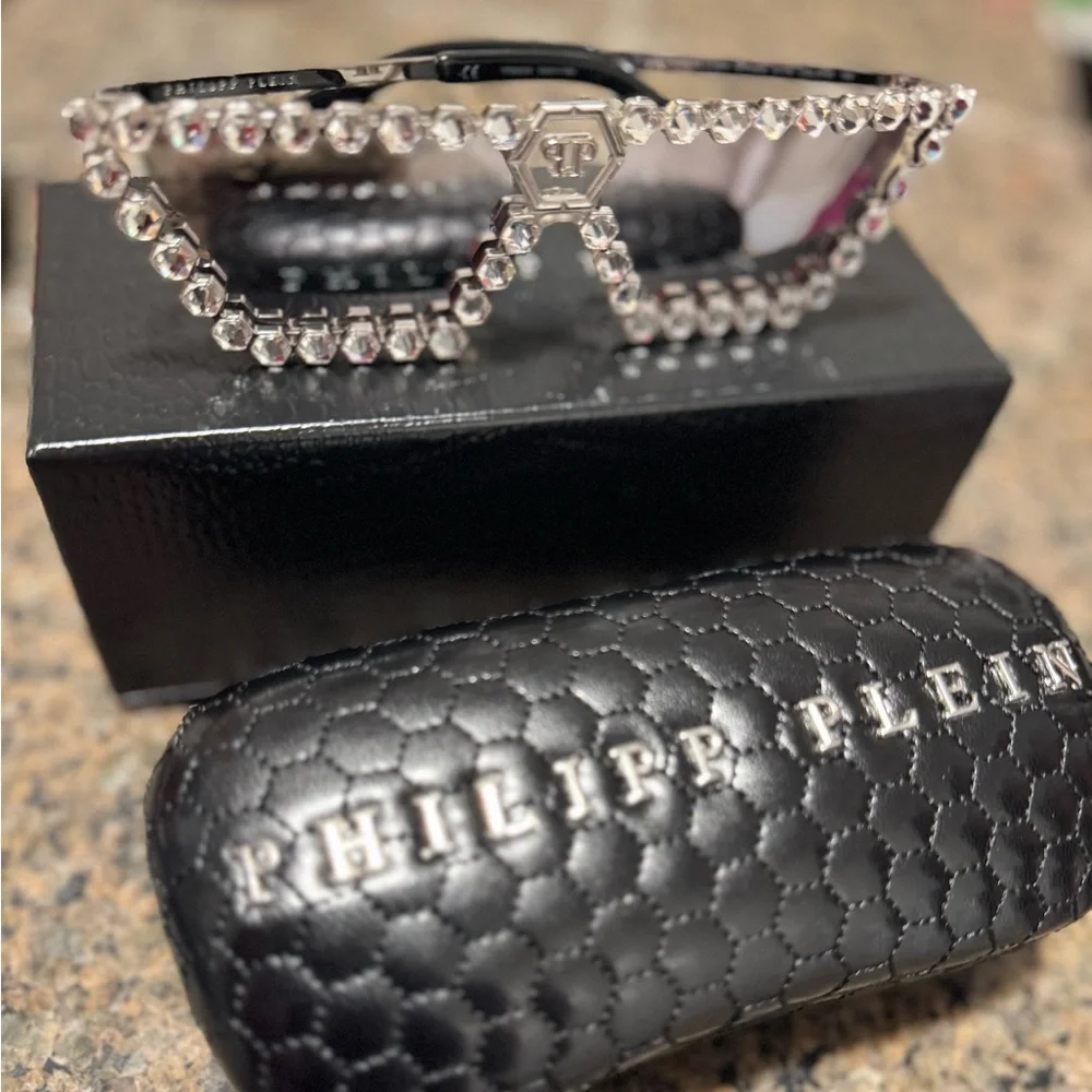 Philipp Plein Crystal embellished Sunglasses - Picture 7 of 8